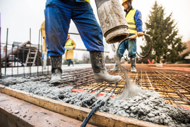 Best Commercial Concrete Contractor  in Helena West Helena, AR